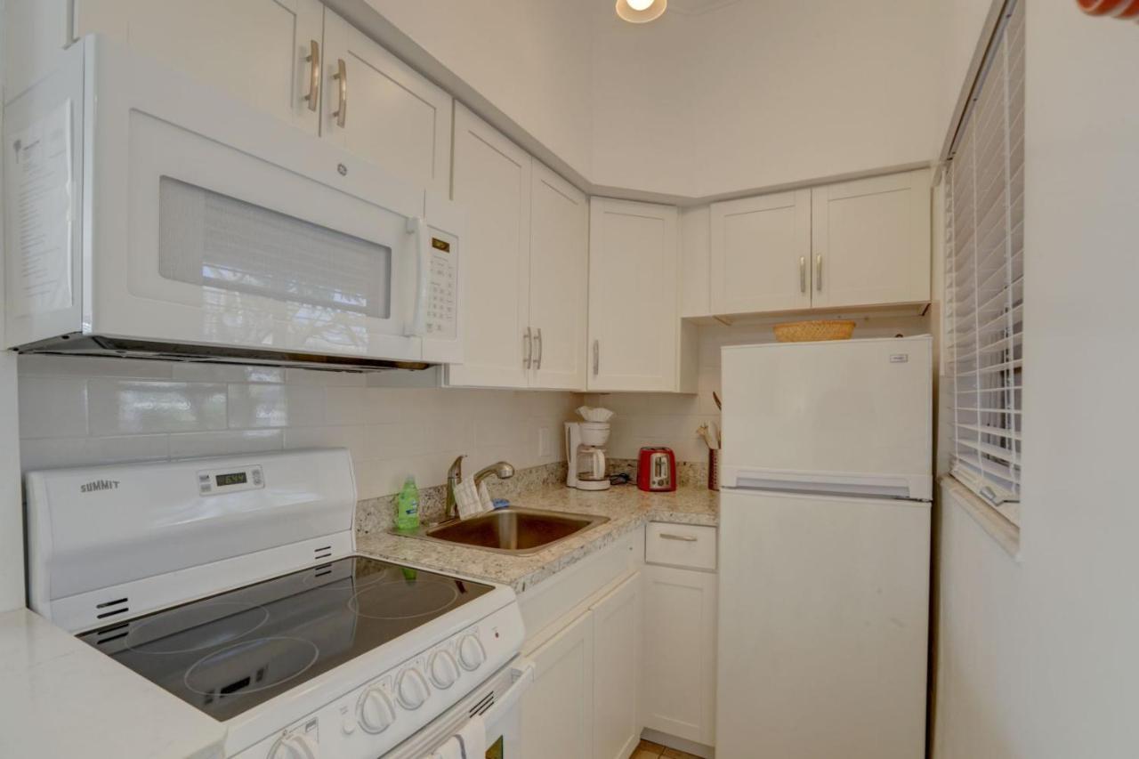Aloha Escape Pompano Beach Apartment Ngoại thất bức ảnh
